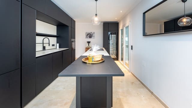 4 soverom Villa til salgs i Sa Torre (Llucmajor), Llucmajor med svømmebasseng garasje - € 2 350 000 (Ref: 9144636)