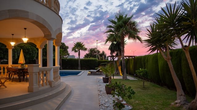 4 soverom Villa til salgs i Sa Torre (Llucmajor), Llucmajor med svømmebasseng garasje - € 2 350 000 (Ref: 9144636)