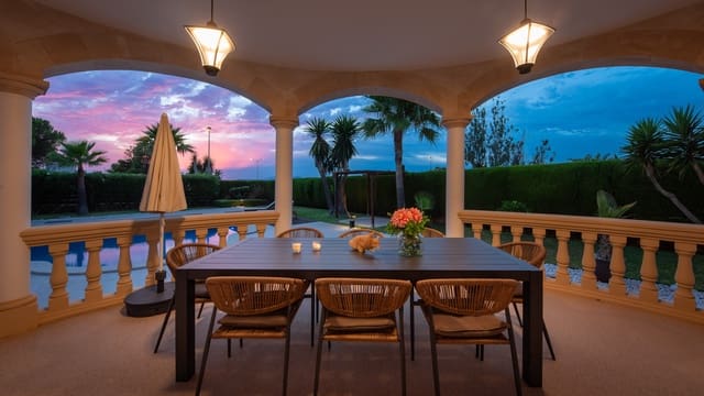4 soverom Villa til salgs i Sa Torre (Llucmajor), Llucmajor med svømmebasseng garasje - € 2 350 000 (Ref: 9144636)