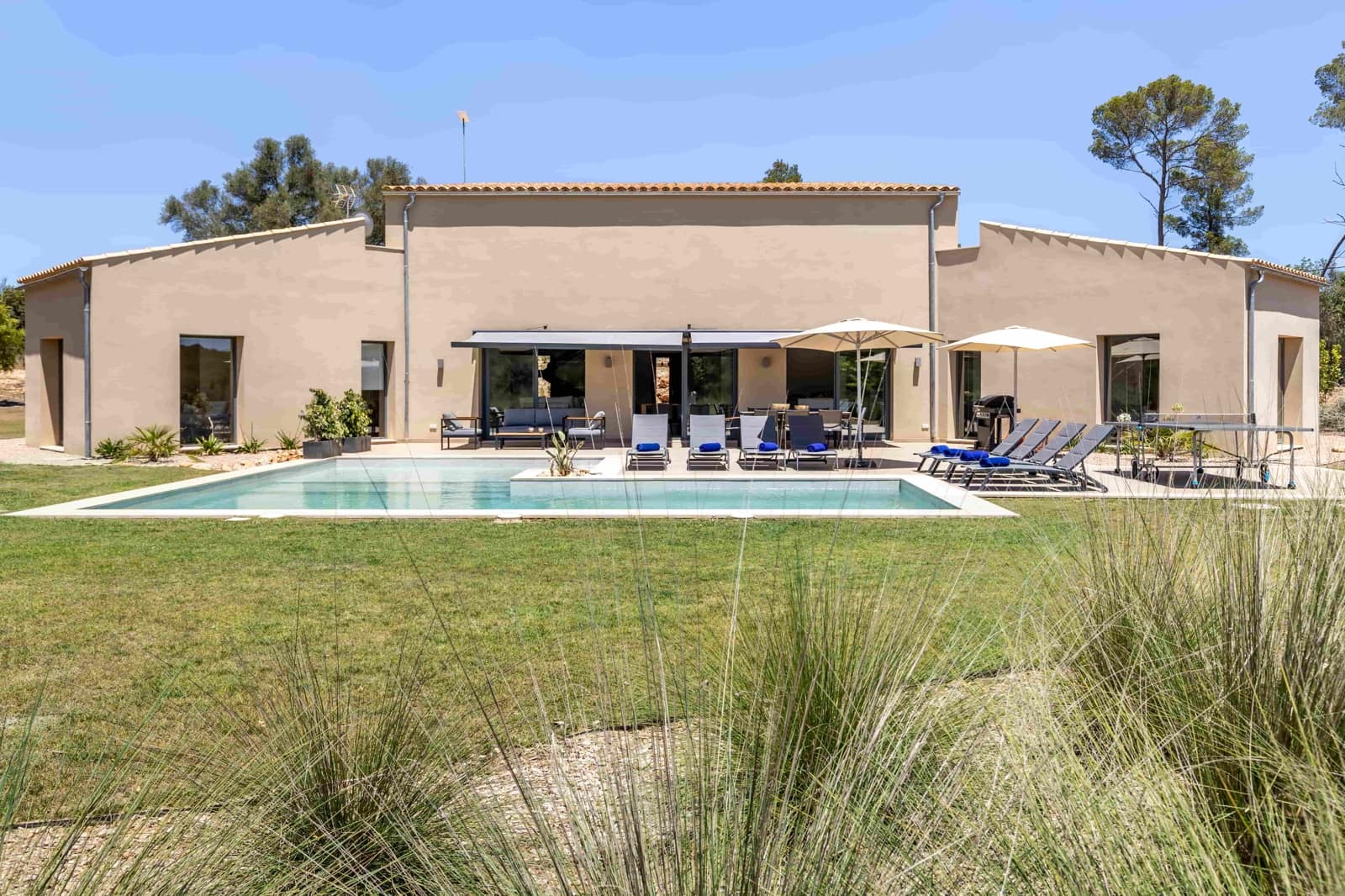 4 sypialnia Finka/Dom wiejski na sprzedaż w Sencelles z basenem garażem - 2 300 000 € (Ref: 9144637)