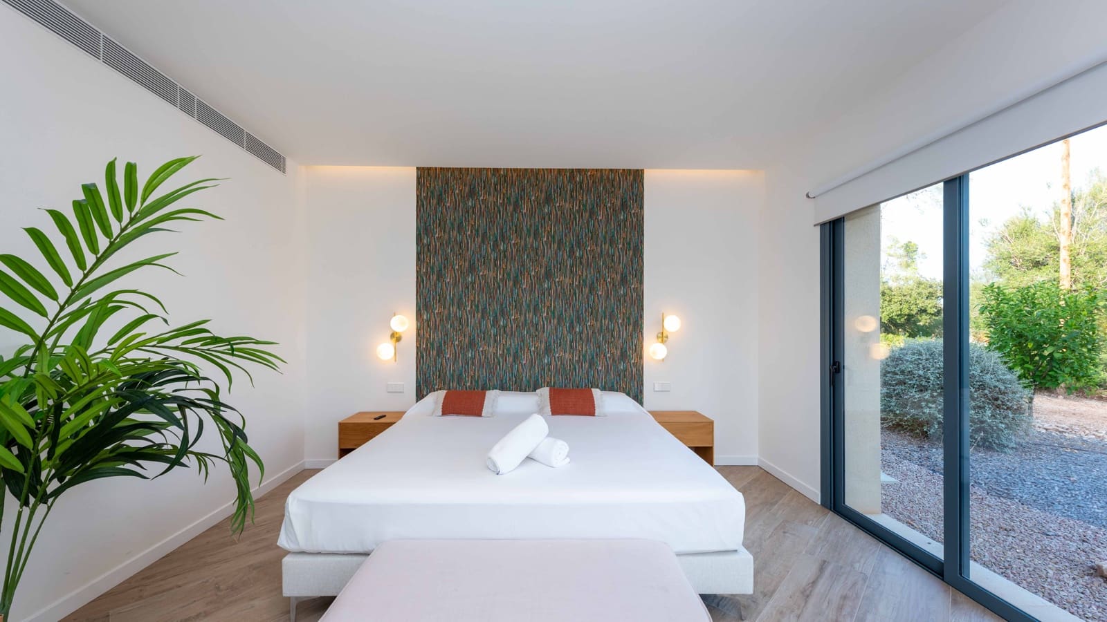 4 sypialnia Finka/Dom wiejski na sprzedaż w Sencelles z basenem garażem - 2 300 000 € (Ref: 9144637)