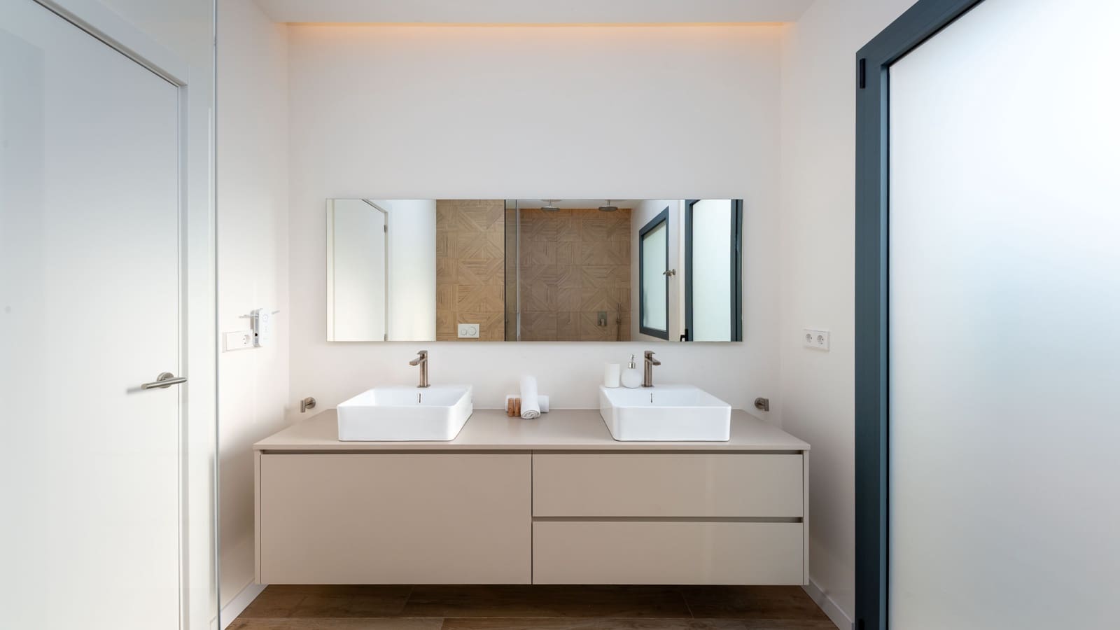 4 sypialnia Finka/Dom wiejski na sprzedaż w Sencelles z basenem garażem - 2 300 000 € (Ref: 9144637)