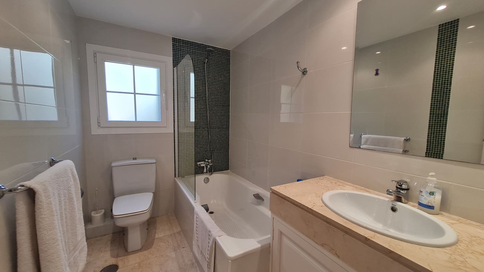 2 soveværelse Lejlighed til leje i Illetas med garage - € 4.500 (Ref: 9144641)