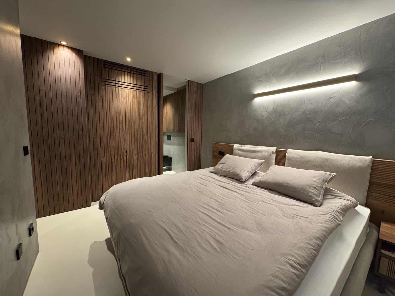 2 bedroom Apartment for sale in Portals Nous with garage - € 1,380,000 (Ref: 9146493)