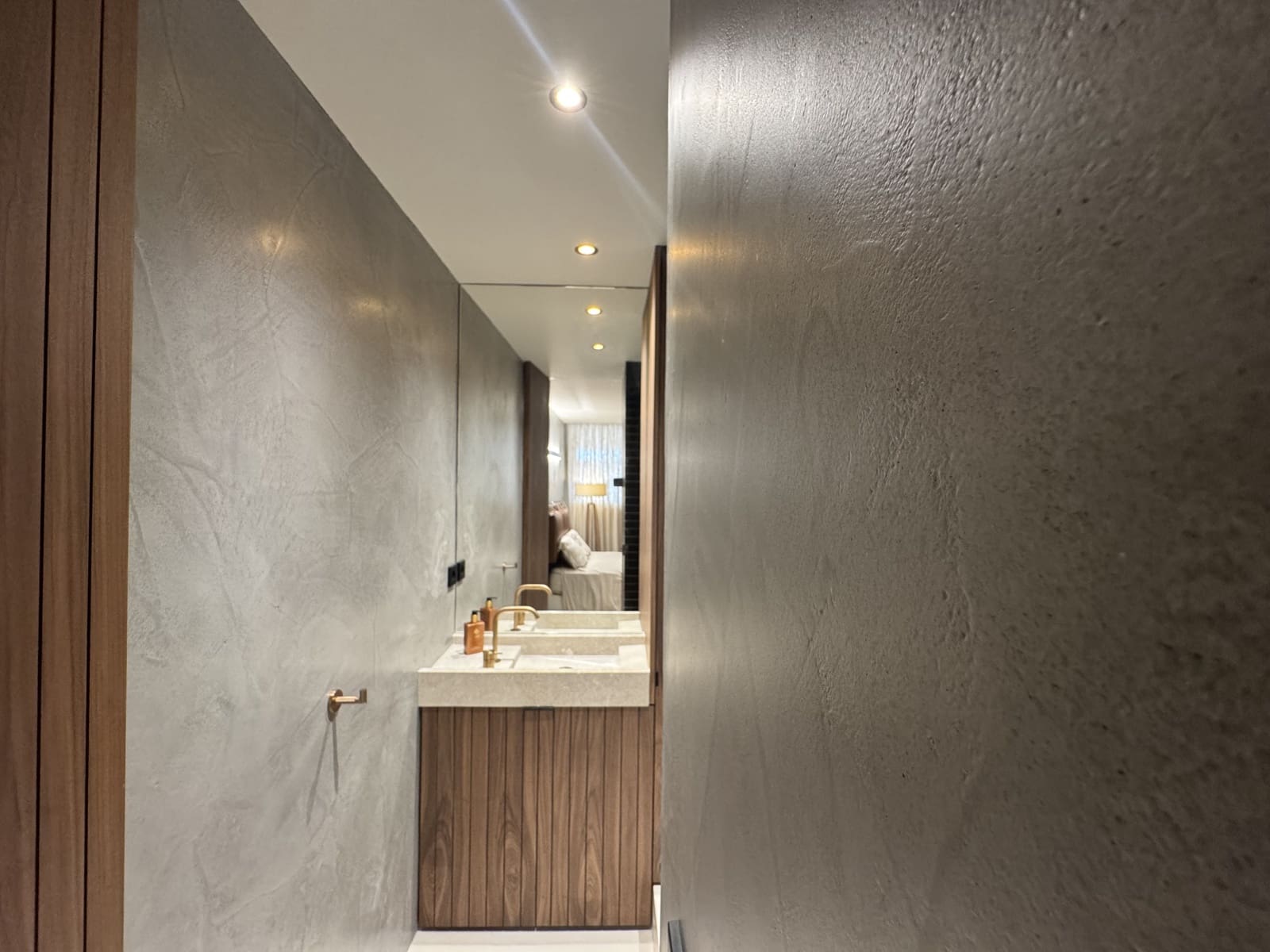 2 bedroom Apartment for sale in Portals Nous with garage - € 1,380,000 (Ref: 9146493)