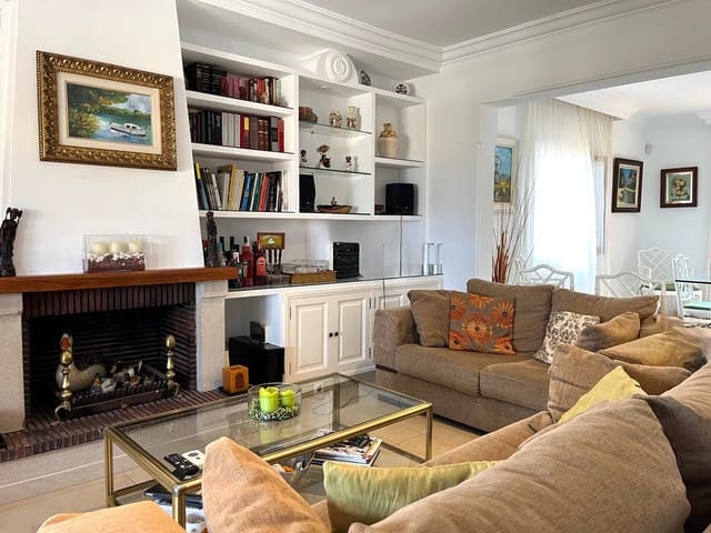 Villa/Maison de 4 chambres à louer à Costa d'en Blanes, Calvià avec piscine garage - 18 000 € (Ref: 9146495)