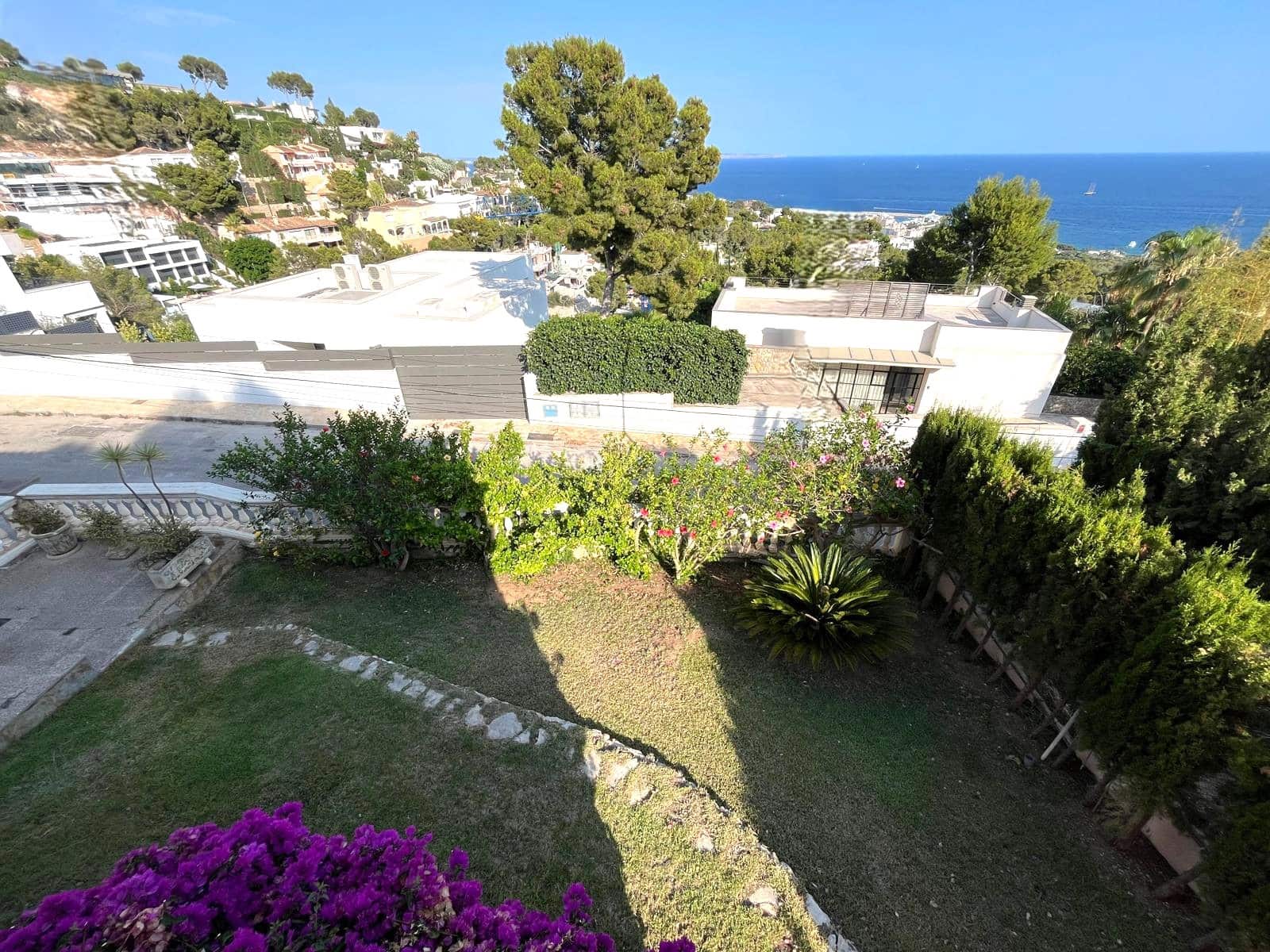4 soveværelse Villa til leje i Costa d'en Blanes med swimmingpool garage - € 18.000 (Ref: 9146495)