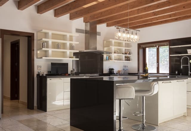 5 sovrum Villa att hyra i Santa Ponsa, Calvià med garage - 15 500 € (Ref: 9151118)