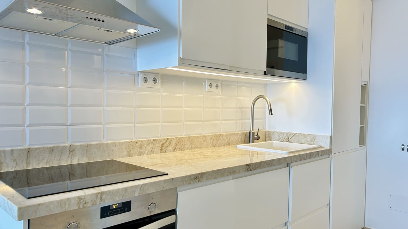 2 soveværelse Lejlighed til salg i Illetas med swimmingpool garage - € 1.290.000 (Ref: 9161836)