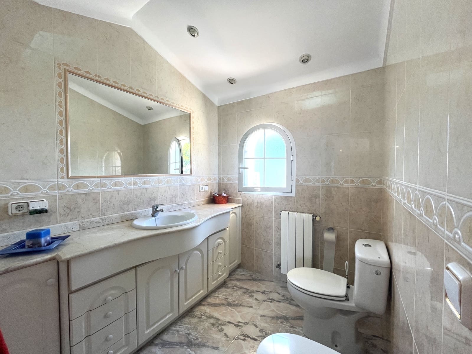 3 soveværelse Villa til salg i Badia Blava med swimmingpool garage - € 999.000 (Ref: 9161838)