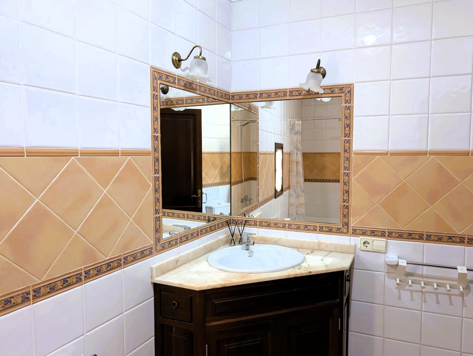 4 soverom Finca/Herregård til leie i Cas Concos med svømmebasseng garasje - € 2 900 (Ref: 9161840)