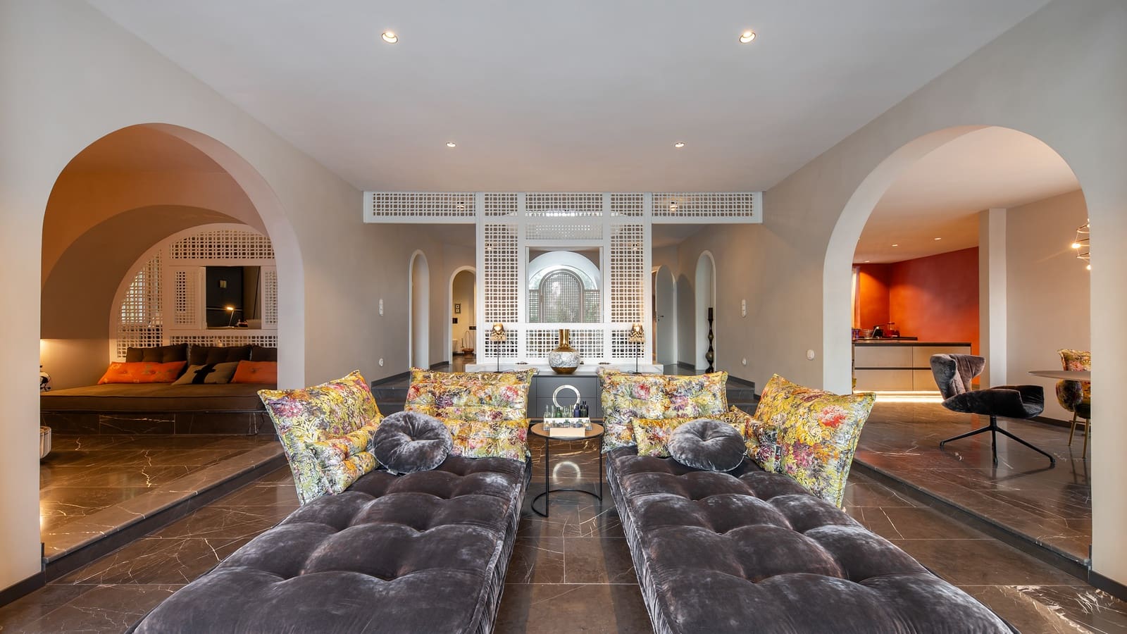 4 soverom Villa til salgs i Calvia med svømmebasseng garasje - € 6 300 000 (Ref: 9161844)