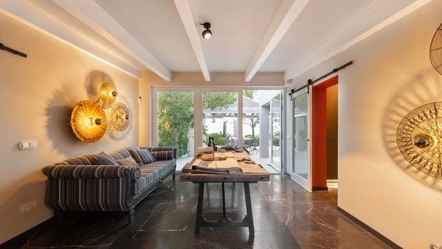 4 soveværelse Villa til salg i Calvià Pueblo, Calvià med swimmingpool garage - € 6.300.000 (Ref: 9161844)