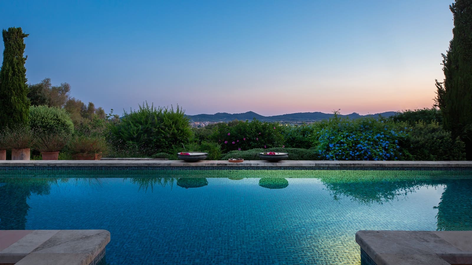 4 bedroom Finca/Country House for sale in Porreres with pool garage - € 5,800,000 (Ref: 9161845)