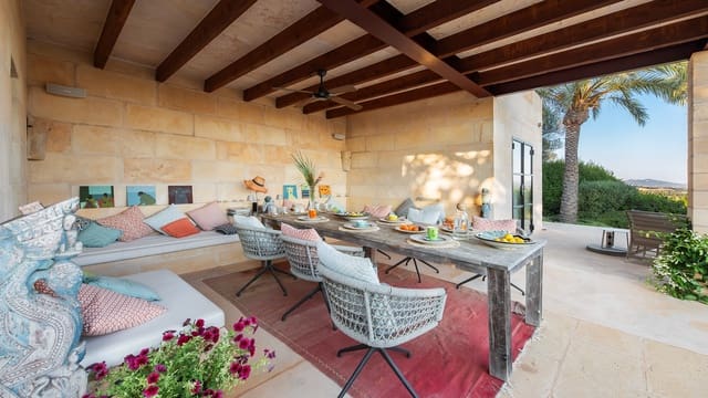 4 soverom Finca/Herregård til salgs i Porreres med svømmebasseng garasje - € 5 800 000 (Ref: 9161845)