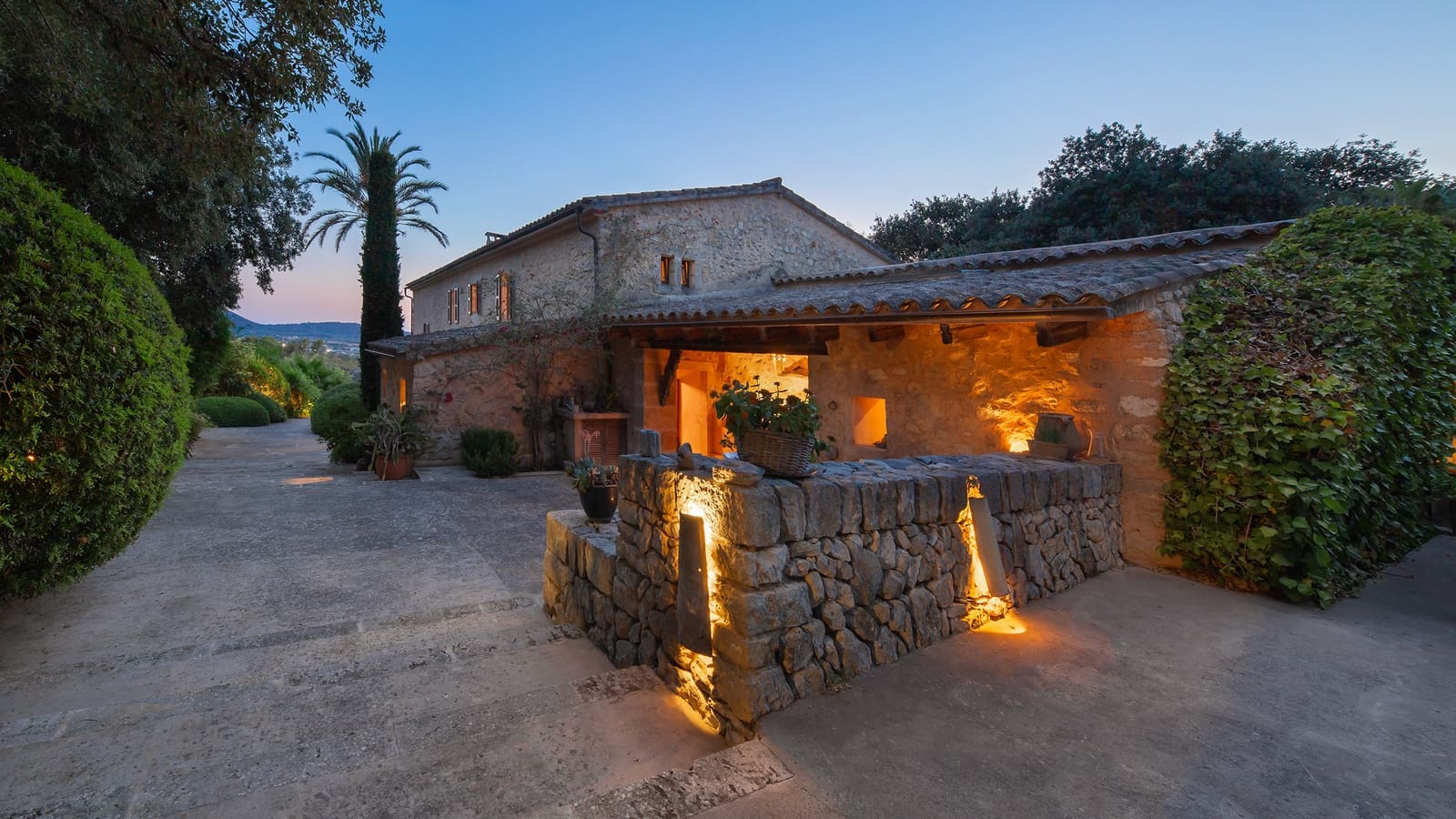 4 bedroom Finca/Country House for sale in Porreres with pool garage - € 5,800,000 (Ref: 9161845)