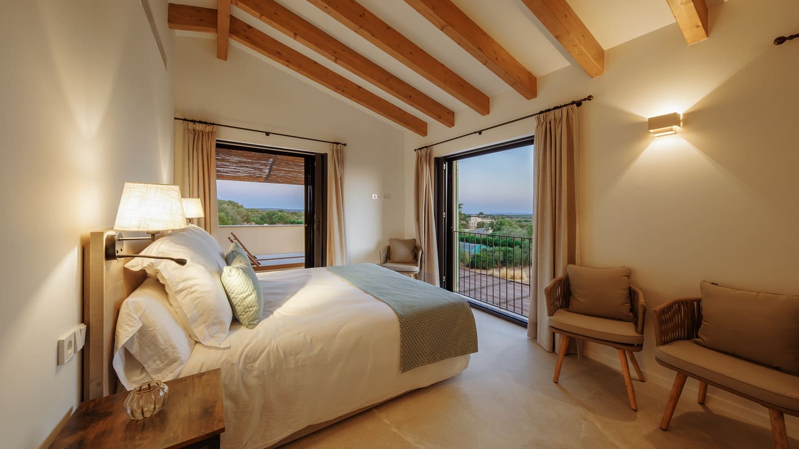 6 soveværelse Finca/Landehus til leje i Ses Salines med swimmingpool garage - € 20.000 (Ref: 9161846)