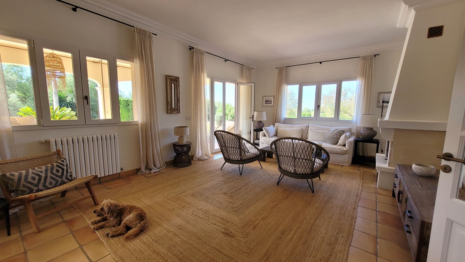 4 sypialnia Finka/Dom wiejski do wynajęcia w Llucmajor z basenem garażem - 8 000 € (Ref: 9161847)