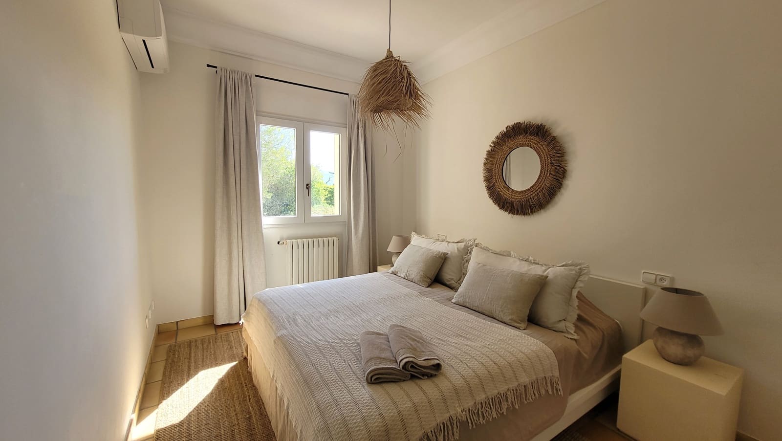 4 sypialnia Finka/Dom wiejski do wynajęcia w Llucmajor z basenem garażem - 8 000 € (Ref: 9161847)