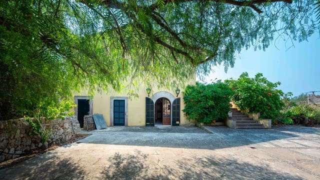 17 sypialnia Finka/Dom wiejski na sprzedaż w Santanyí z basenem garażem - 1 990 000 € (Ref: 9163199)