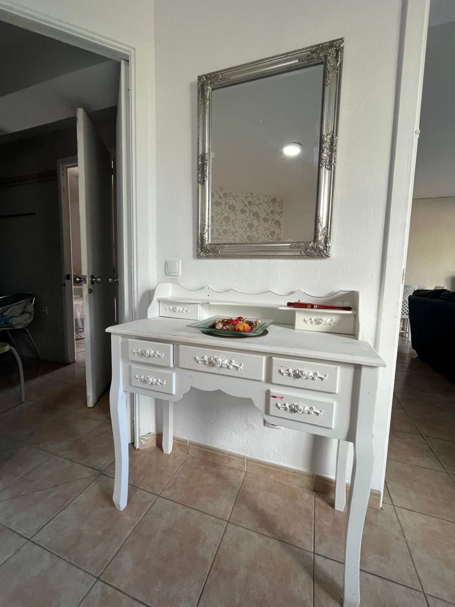 2 bedroom Apartment for rent in Santa Ponsa - € 1,600 (Ref: 9165333)