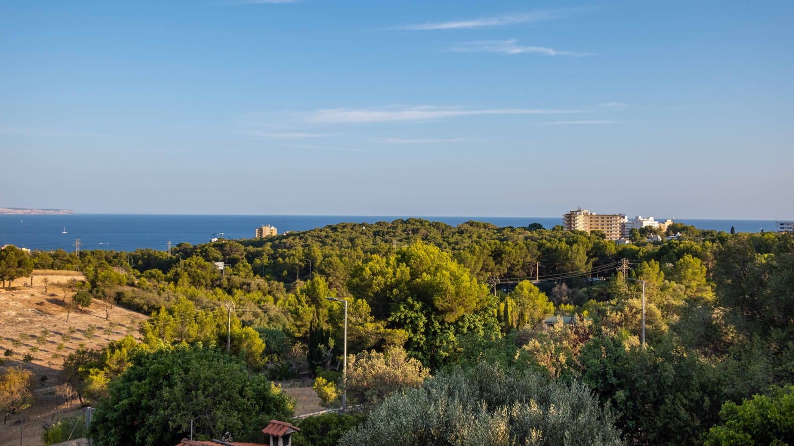 5 bedroom Villa for sale in Genova with garage - € 3,200,000 (Ref: 9172443)