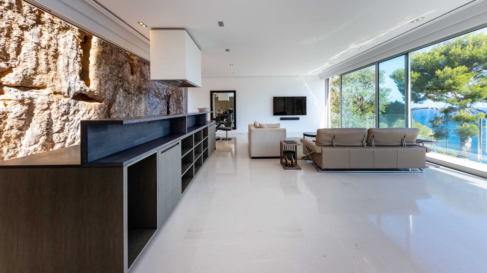 4 slaapkamer Villa te koop in Puerto de Soller / Port de Soller met zwembad garage - € 3.900.000 (Ref: 9175984)