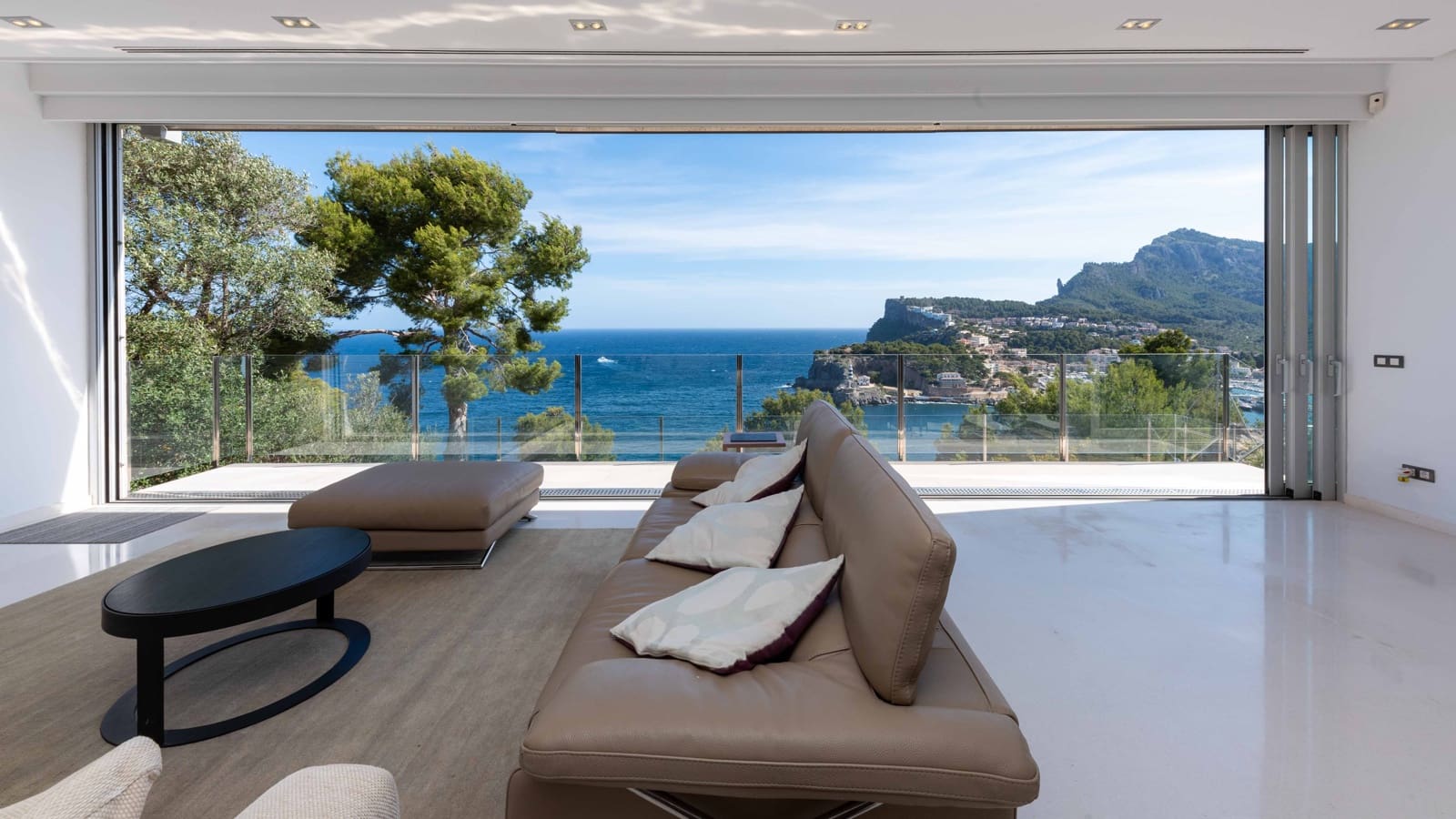 4 slaapkamer Villa te koop in Puerto de Soller / Port de Soller met zwembad garage - € 3.900.000 (Ref: 9175984)
