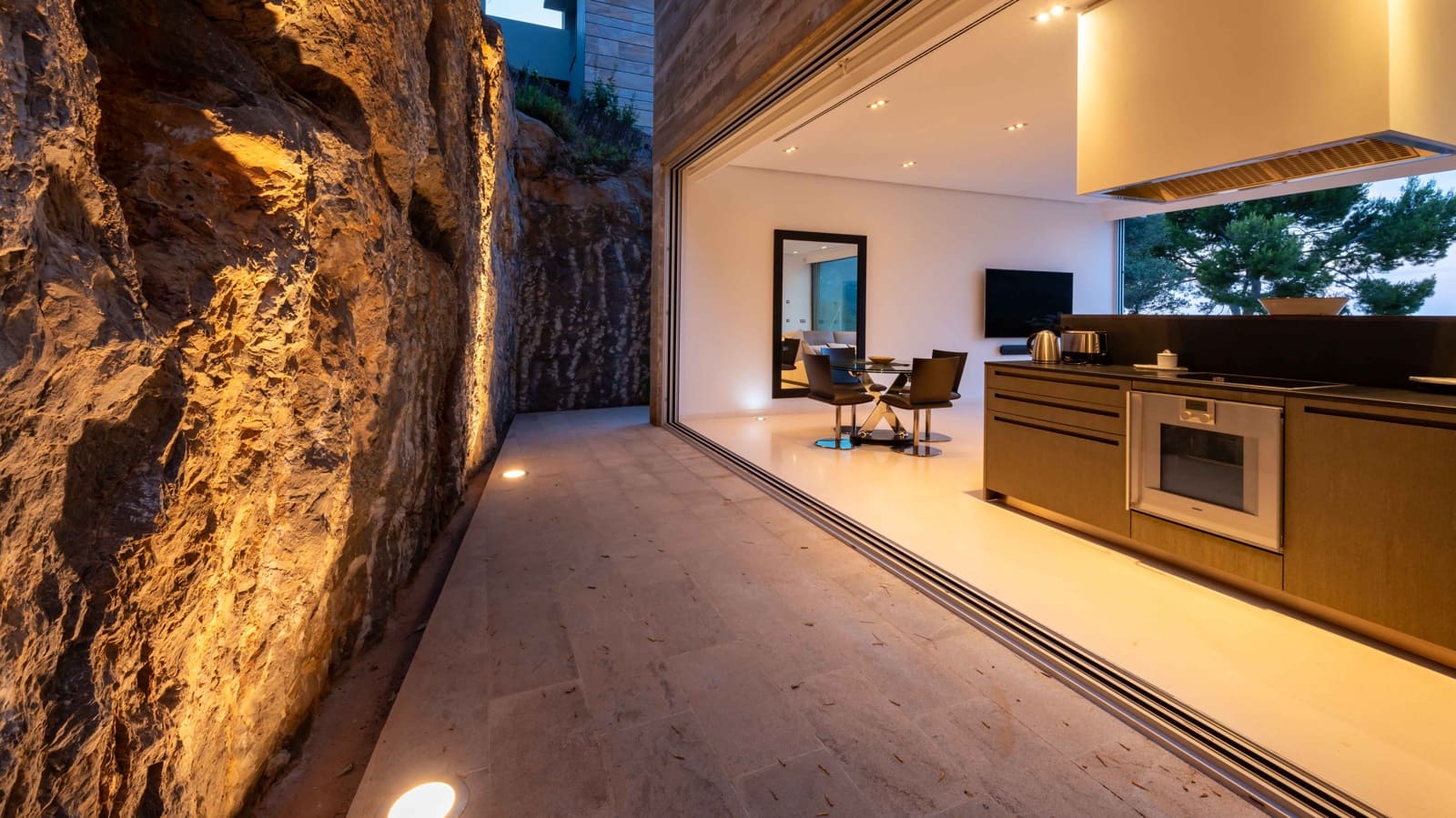 4 slaapkamer Villa te koop in Puerto de Soller / Port de Soller met zwembad garage - € 3.900.000 (Ref: 9175984)