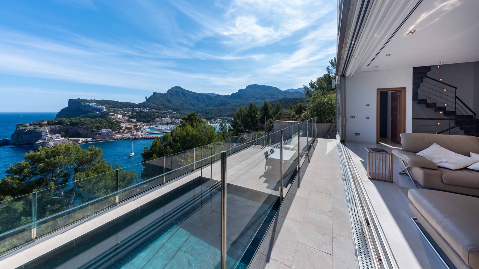 4 slaapkamer Villa te koop in Puerto de Soller / Port de Soller met zwembad garage - € 3.900.000 (Ref: 9175984)