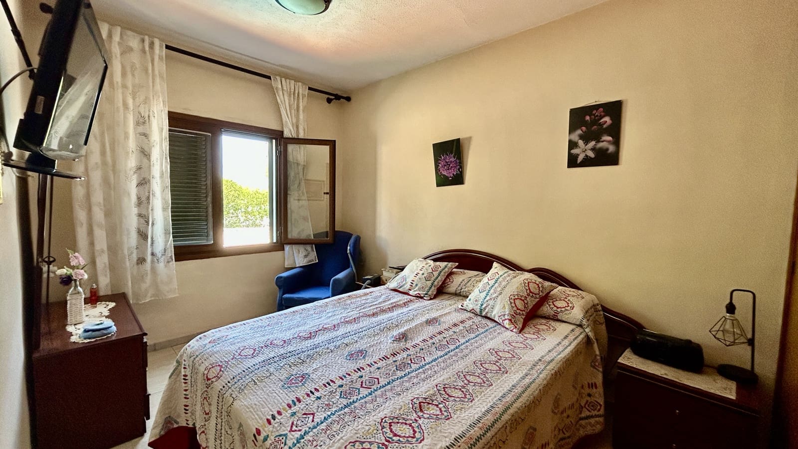 4 soveværelse Semi-Rækkehus til salg i Santa Ponsa med swimmingpool garage - € 650.000 (Ref: 9175986)