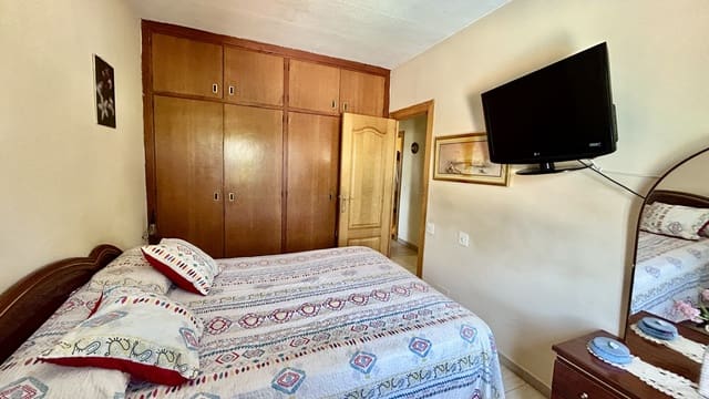 4 slaapkamer Halfvrijstaande villa te koop in Santa Ponsa, Calvià met zwembad garage - € 650.000 (Ref: 9175986)