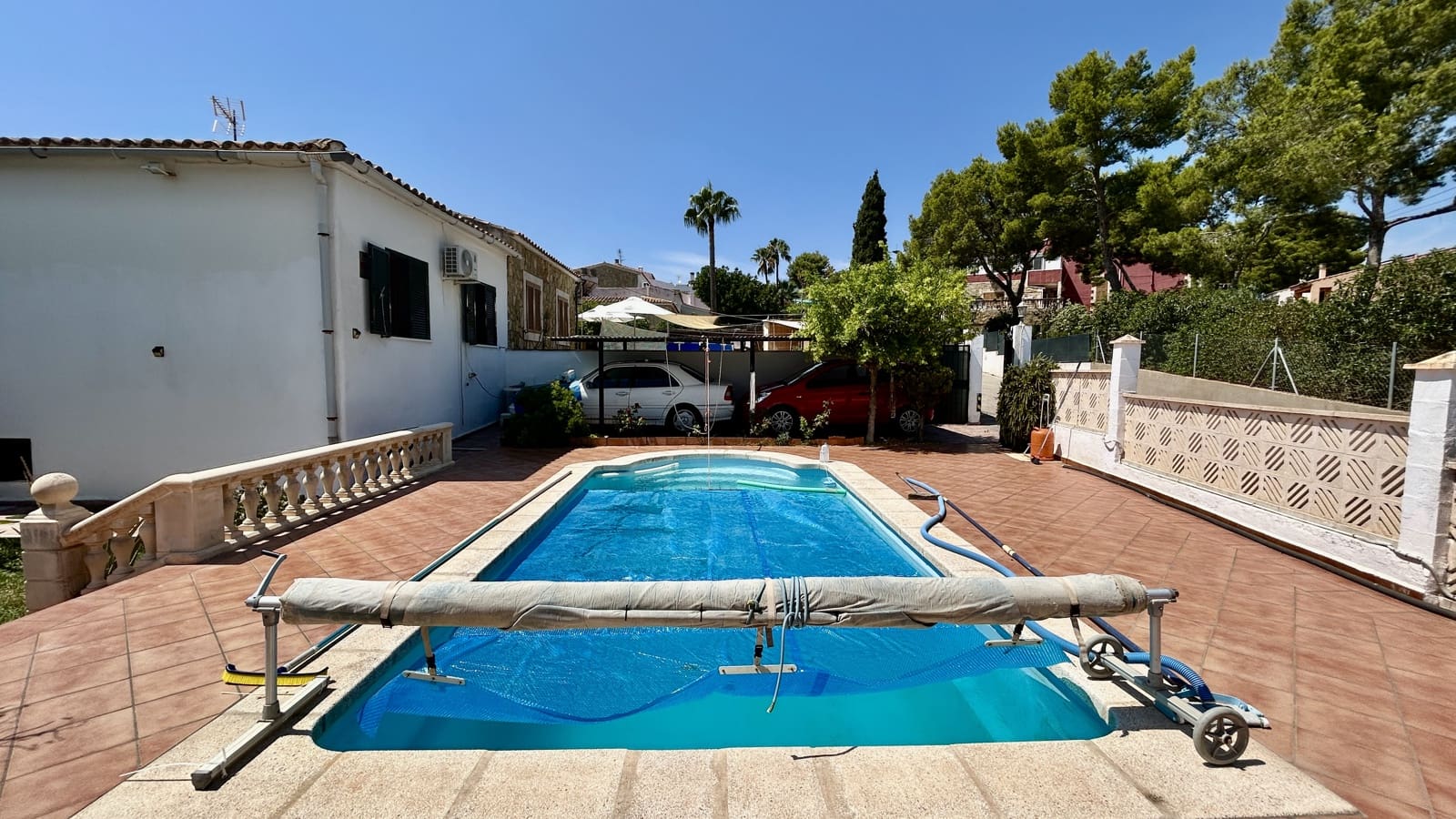4 soveværelse Semi-Rækkehus til salg i Santa Ponsa med swimmingpool garage - € 650.000 (Ref: 9175986)