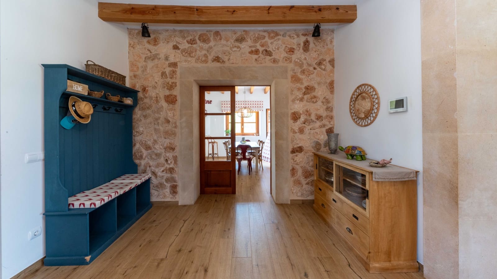 4 soveværelse Finca/Landehus til salg i Algaida med swimmingpool garage - € 2.250.000 (Ref: 9180477)