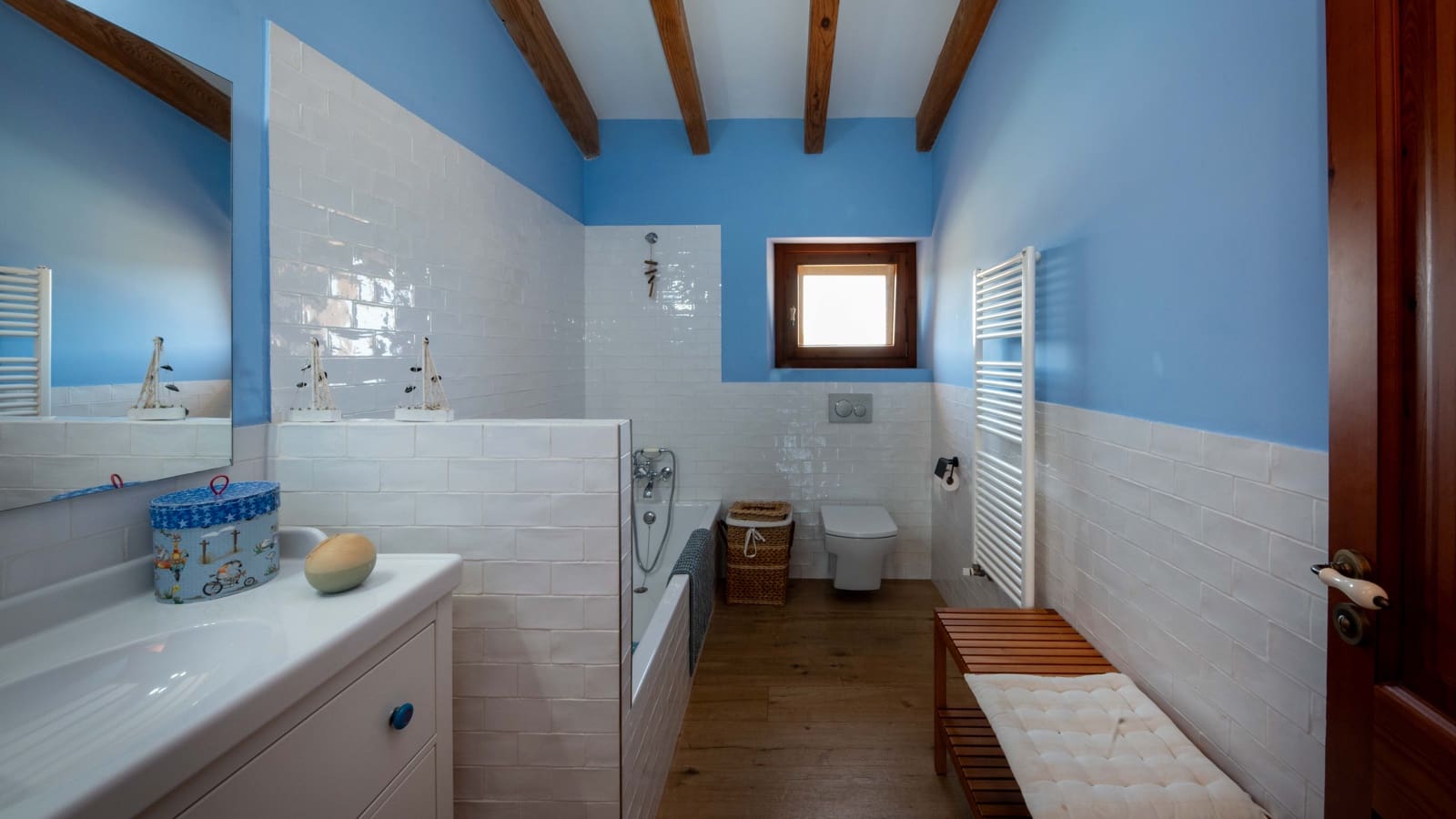 4 soveværelse Finca/Landehus til salg i Algaida med swimmingpool garage - € 2.250.000 (Ref: 9180477)