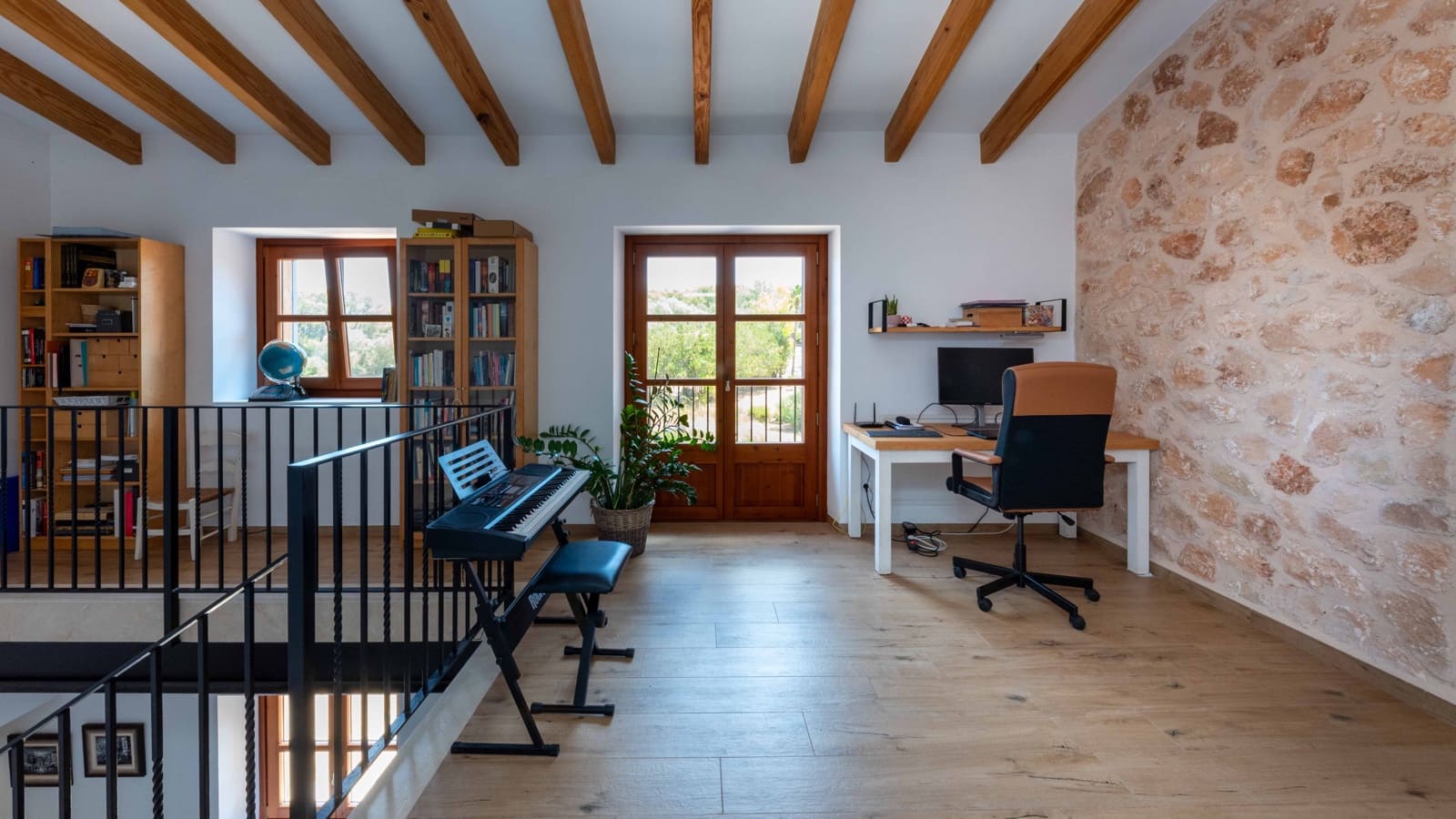 4 soveværelse Finca/Landehus til salg i Algaida med swimmingpool garage - € 2.250.000 (Ref: 9180477)