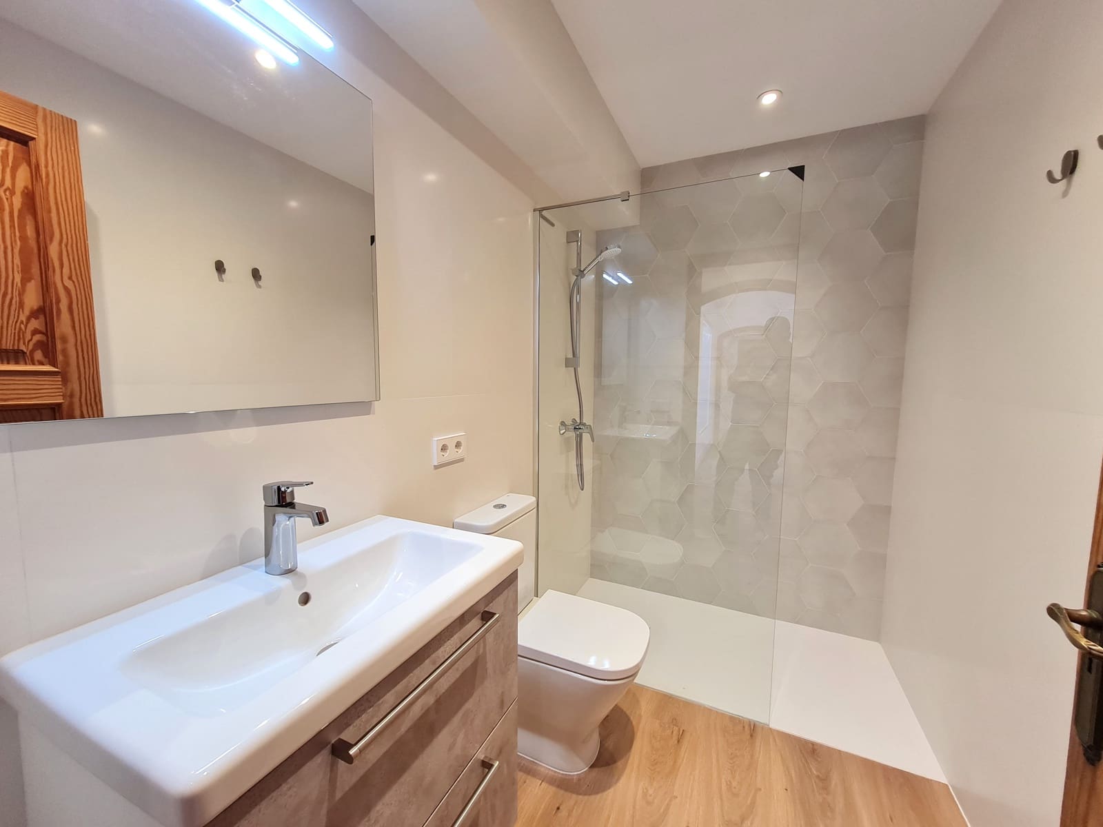 3 soveværelse Lejlighed til leje i Santanyi med garage - € 2.100 (Ref: 9180478)