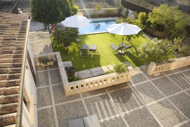 Maison de Ville de 4 chambres à louer à Santanyí avec garage - 3 950 € (Ref: 9180480)