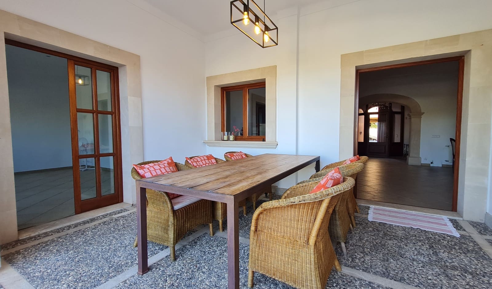 4 soveværelse Byhus til leje i Santanyi med garage - € 3.950 (Ref: 9180480)