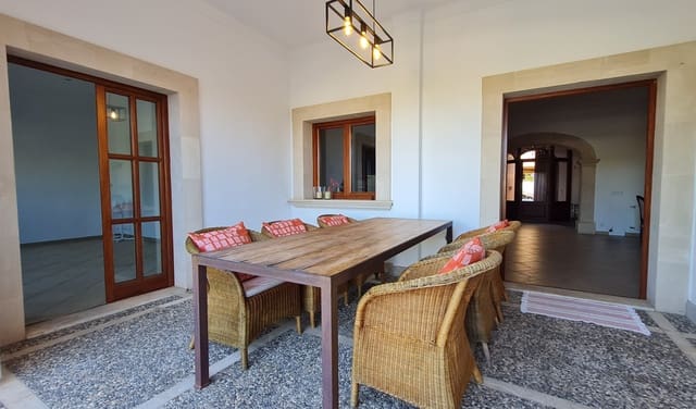 Maison de Ville de 4 chambres à louer à Santanyí avec garage - 3 950 € (Ref: 9180480)