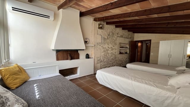 4 Zimmer Finca/Landgut zu vermieten in Montuïri mit Pool Garage - 4.300 € (Ref: 9186518)