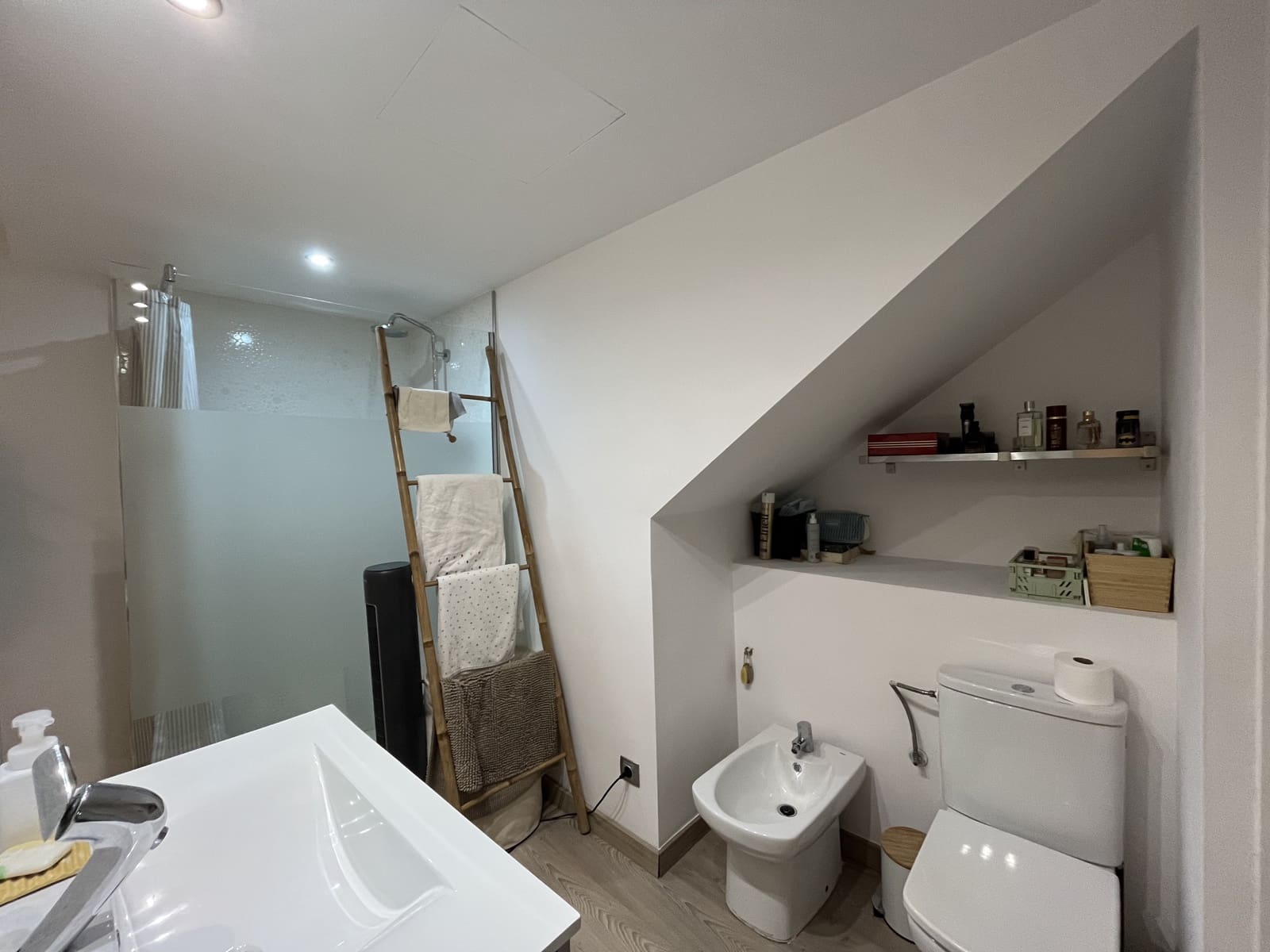 3 soveværelse Semi-Rækkehus til salg i Alaro med swimmingpool garage - € 619.000 (Ref: 9189852)