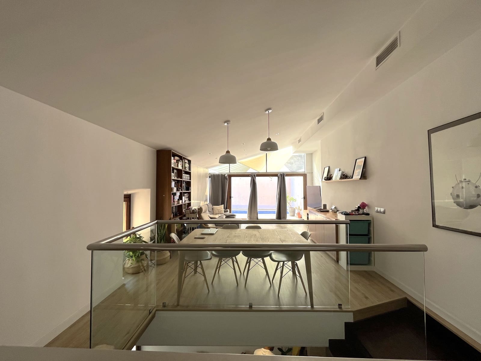 3 soveværelse Semi-Rækkehus til salg i Alaro med swimmingpool garage - € 619.000 (Ref: 9189852)