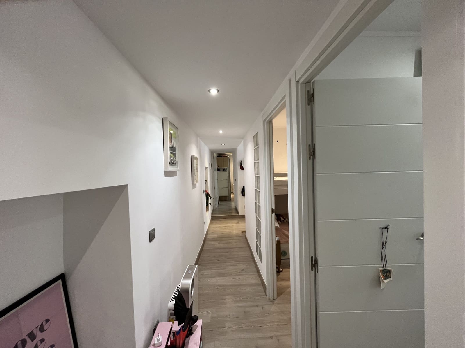 3 soveværelse Semi-Rækkehus til salg i Alaro med swimmingpool garage - € 619.000 (Ref: 9189852)