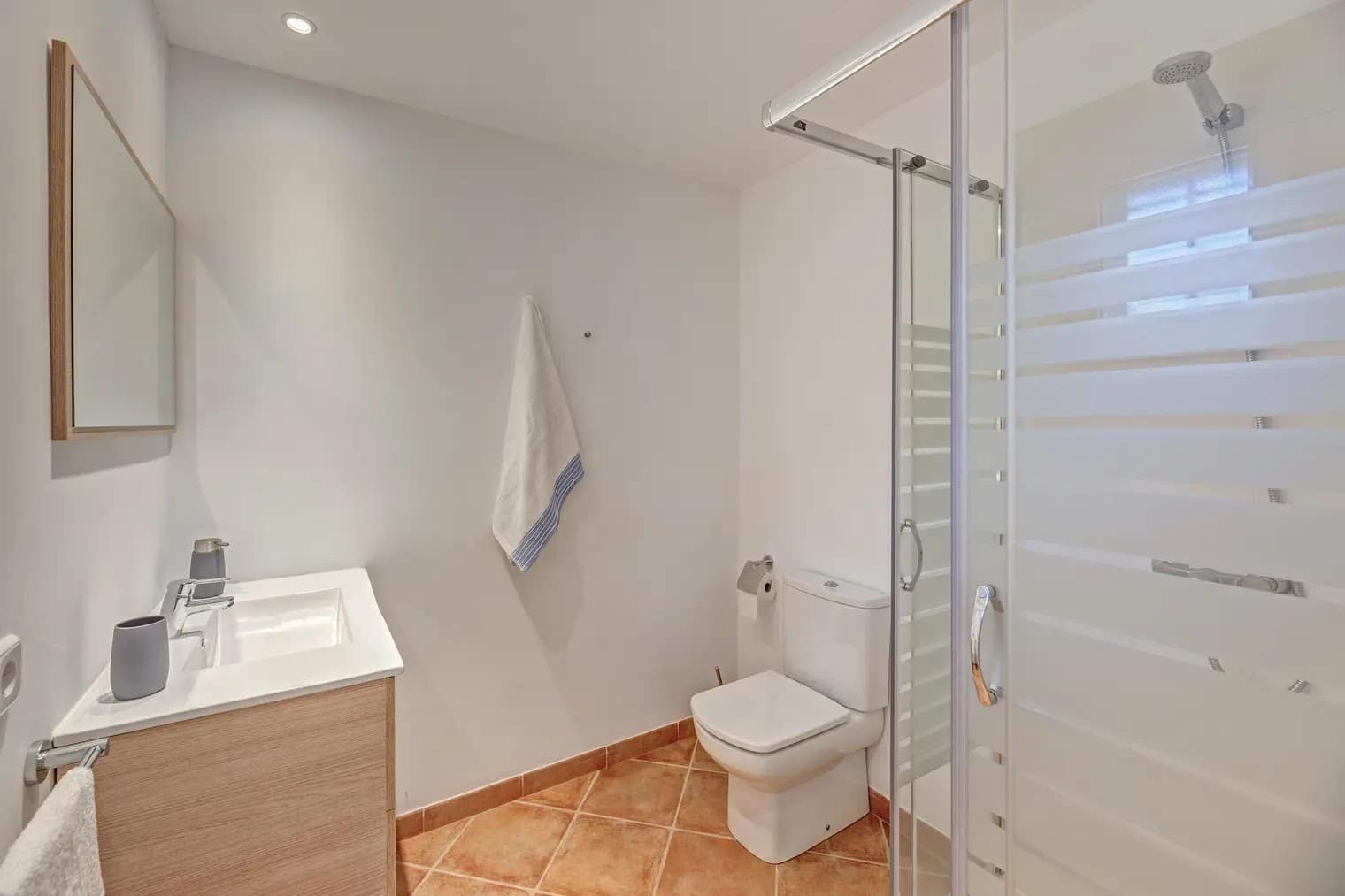 2 slaapkamer Finca/Landhuis te huur in Llucmajor met zwembad garage - € 2.000 (Ref: 9189853)