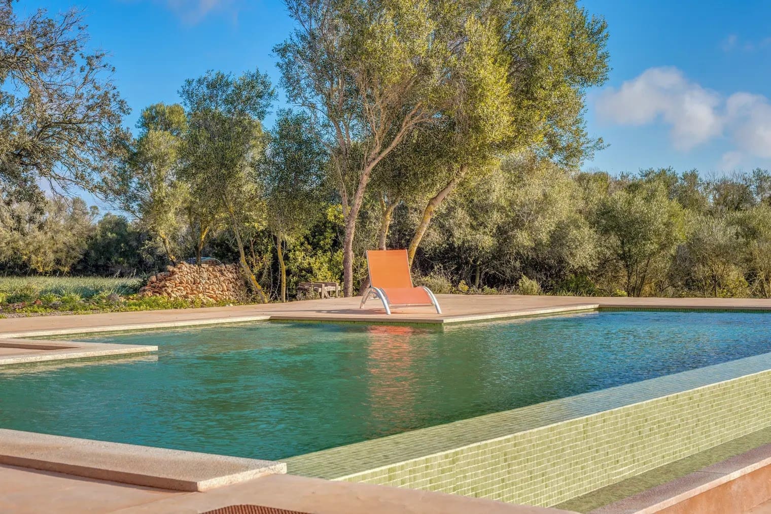 2 slaapkamer Finca/Landhuis te huur in Llucmajor met zwembad garage - € 2.000 (Ref: 9189853)