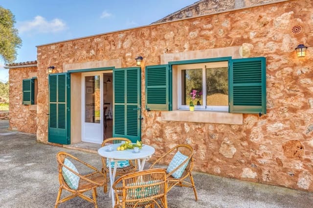 2 soveværelse Finca/Landehus til leje i Llucmajor med swimmingpool garage - € 2.000 (Ref: 9189853)