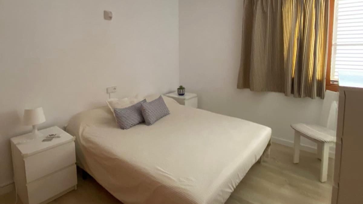 3 camera da letto Appartamento da affittare in Ses Covetes con garage - 2.000 € (Rif: 9192985)