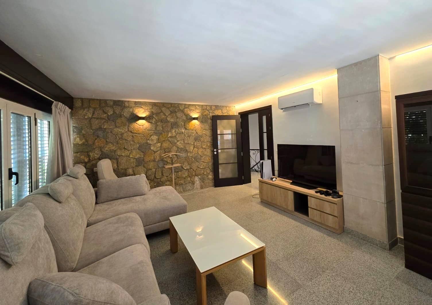 5 sovrum Villa att hyra i Can Pastilla med pool - 5 000 € (Ref: 9192987)