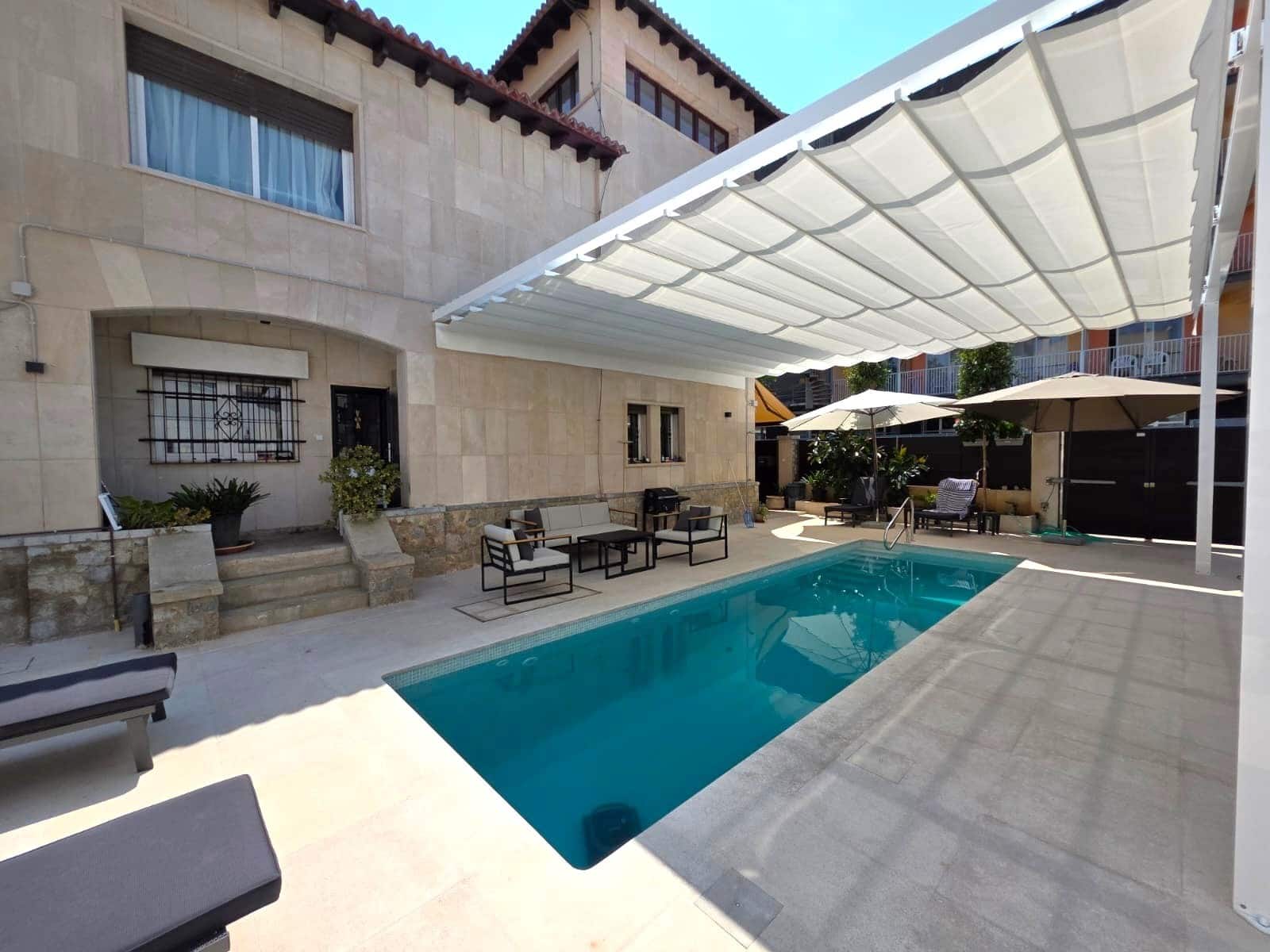 5 sovrum Villa att hyra i Can Pastilla med pool - 5 000 € (Ref: 9192987)